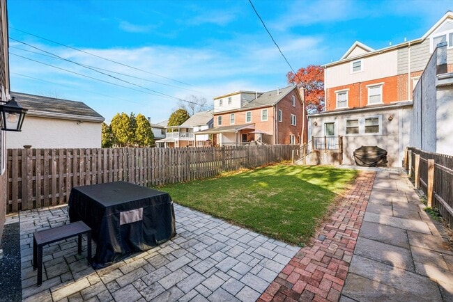 Building Photo - Available now! Charming Updated Twin in West Chester Borough — Walk to Everhart Park & Downtown!