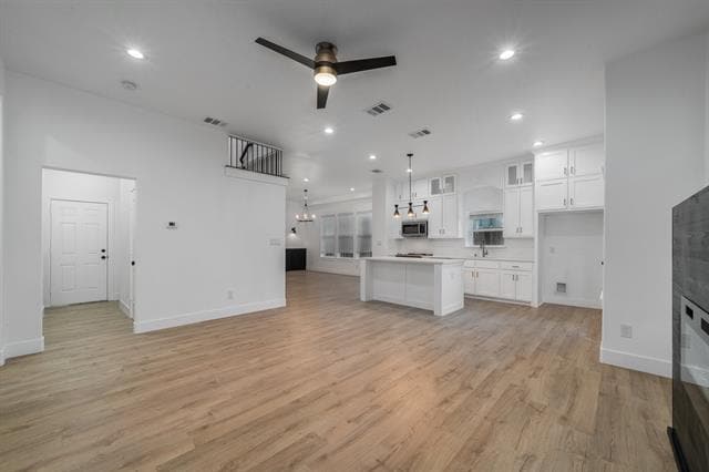 Building Photo - 406 Wolfe St