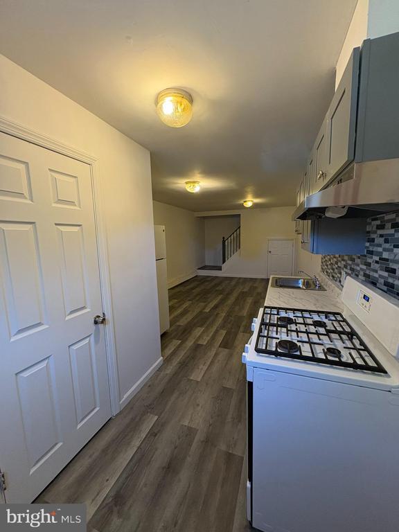 Building Photo - 38 Broadway