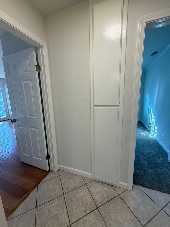 Building Photo - Poway Home with Pool/Spa