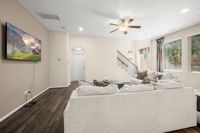 Building Photo - 12403 Alora Bluff Trail