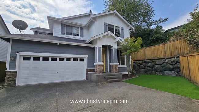 Primary Photo - 12857 NE 200th Pl