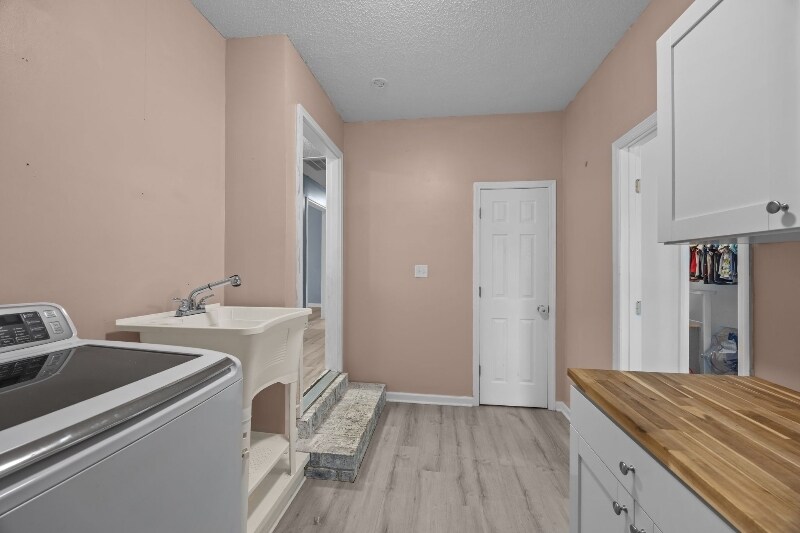 Building Photo - 1308 Markley Ct