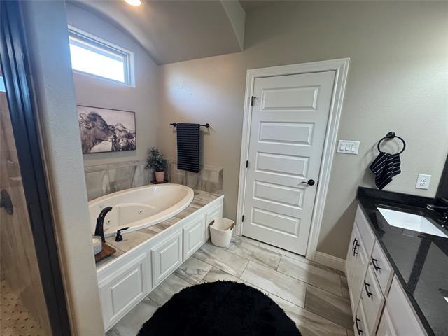 Building Photo - 6617 Cedar Elm Dr