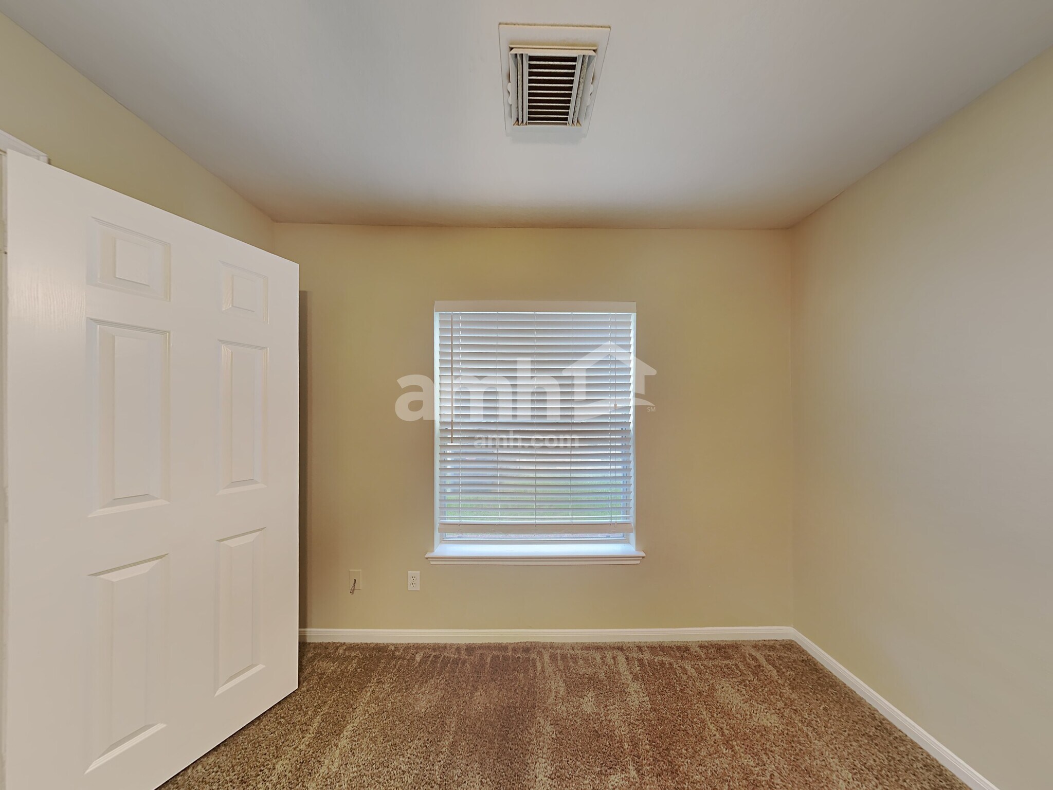 Building Photo - 30611 S Sulphur Creek Dr