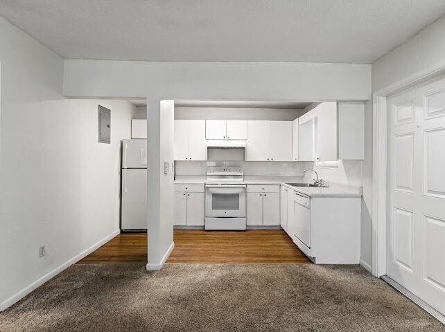 Building Photo - 493 NW 43rd St