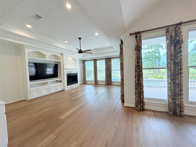 Building Photo - 25047 Northampton Forest Dr