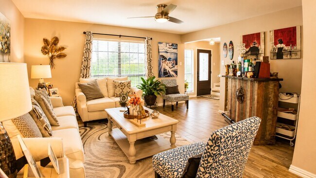 Building Photo - 20434 Blue Juniper Dr