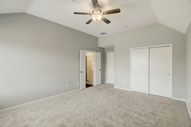Building Photo - 5014 Mabry Stream Ct