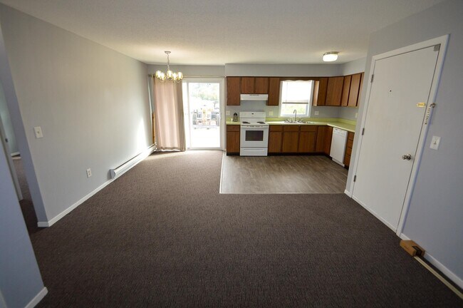 Building Photo - 106 Southview Rd