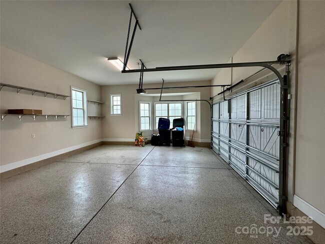 Building Photo - 929 Terramore Ln