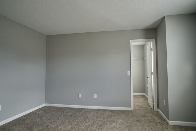 Building Photo - 4BDRM, 2.5 BA with finished basement in Westminster