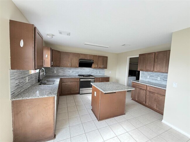 Building Photo - 2642 Eldridge Park Way