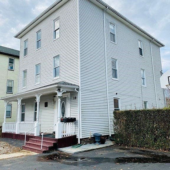 Building Photo - 18 Fairbanks St