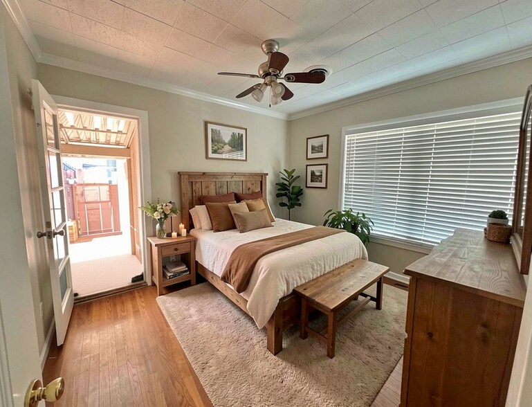 Building Photo - 3243 Bonnie Ln