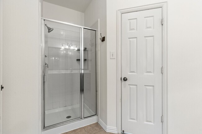 Building Photo - 5315 Barleycorn Ln