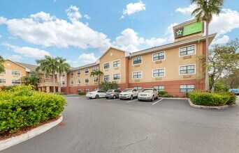 Building Photo - Furnished Studio-Fort Lauderdale - Deerfield Beach