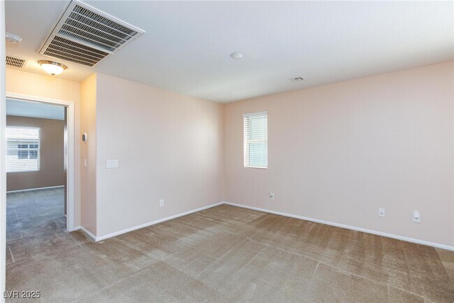 Building Photo - 6736 Prairie Dusk Dr