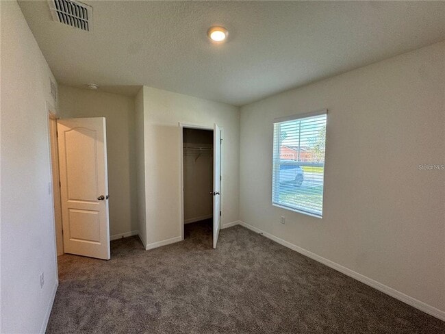 Building Photo - 603 Muskrat Dr