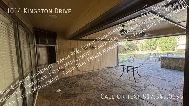 Building Photo - 1014 Kingston Dr