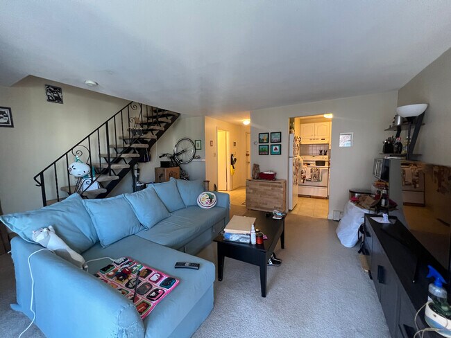 Primary Photo - 24 Highland Ave