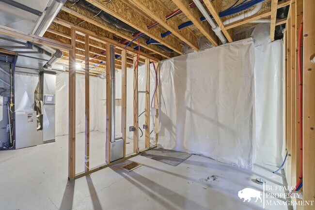 Building Photo - Charming 4-Bedroom Home for Rent in Ammon, ID!