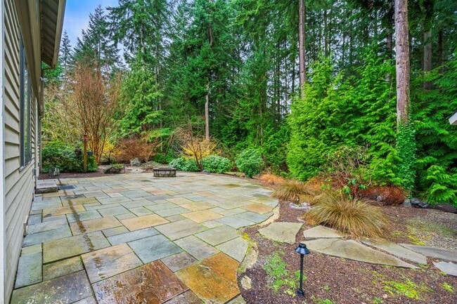 Building Photo - 3114 210th St SE