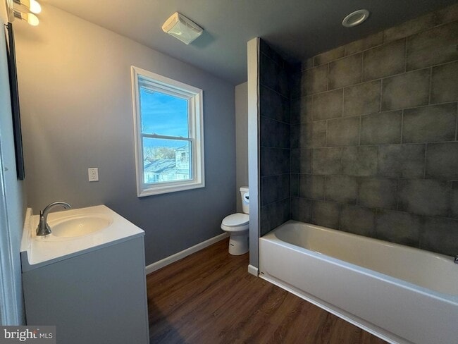 Building Photo - 5517 Schumacher Dr