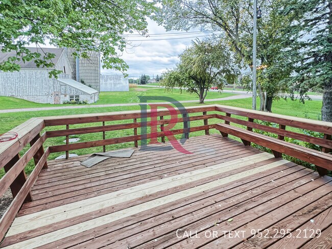Building Photo - 7250 County Rd 19