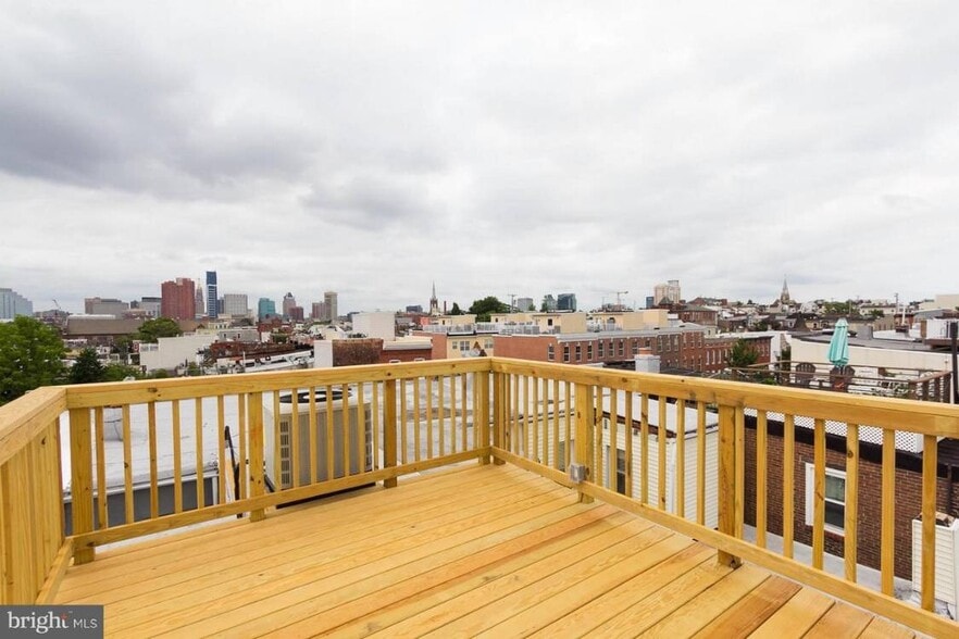 Building Photo - 9 E Fort Ave