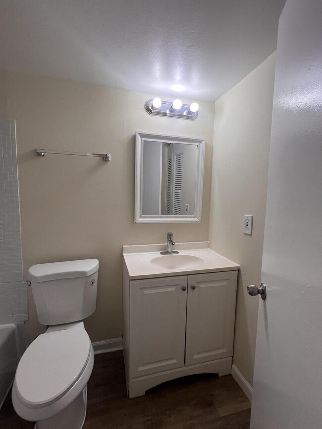 Building Photo - 1500 N Congress Ave