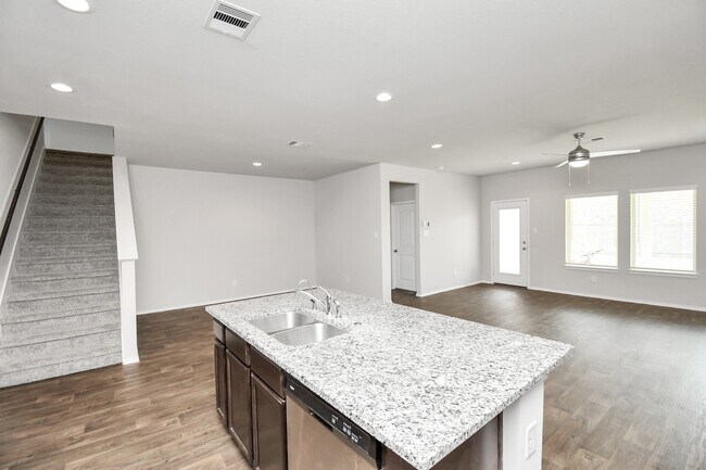 Building Photo - 23723 Harrow Fld Ln
