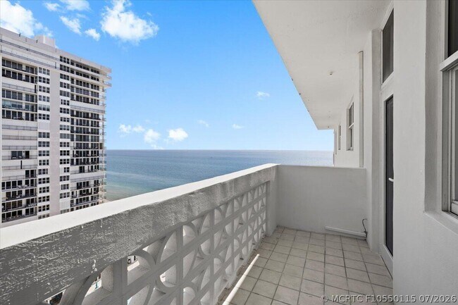 Building Photo - 4250 Galt Ocean Dr
