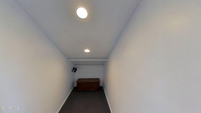 Building Photo - 3042 E Cumberland Ct