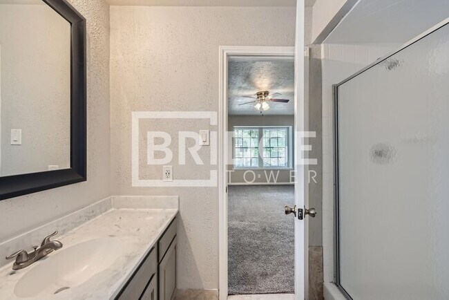 Building Photo - 1203 Mayweather Ln