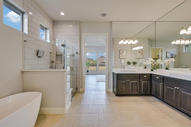 Building Photo - 227 Dally Ct