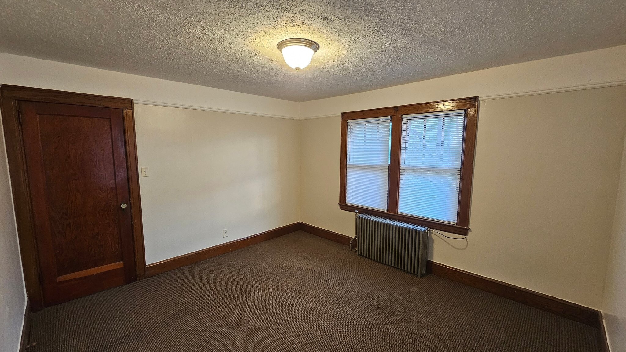 Building Photo - 415 Lincoln Ave