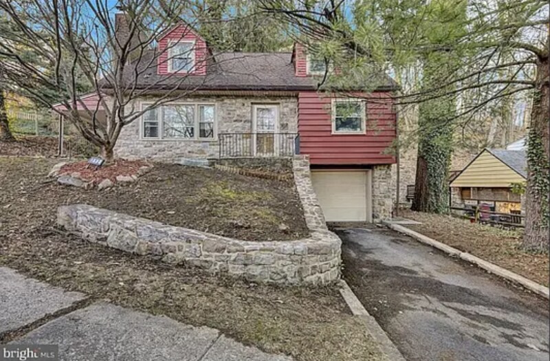 Primary Photo - 212 Laurel Ave