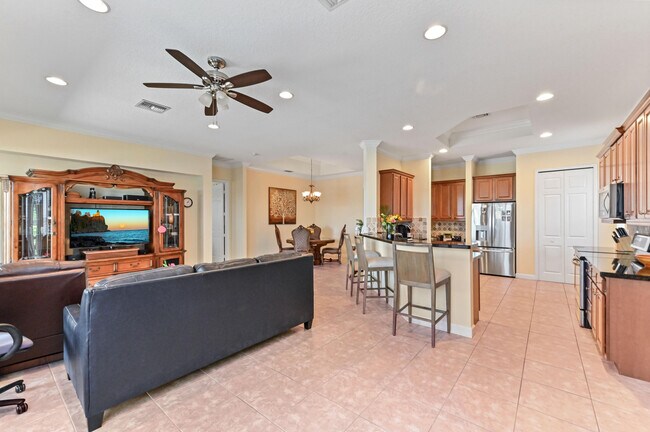 Building Photo - 9220 Short Chip Cir