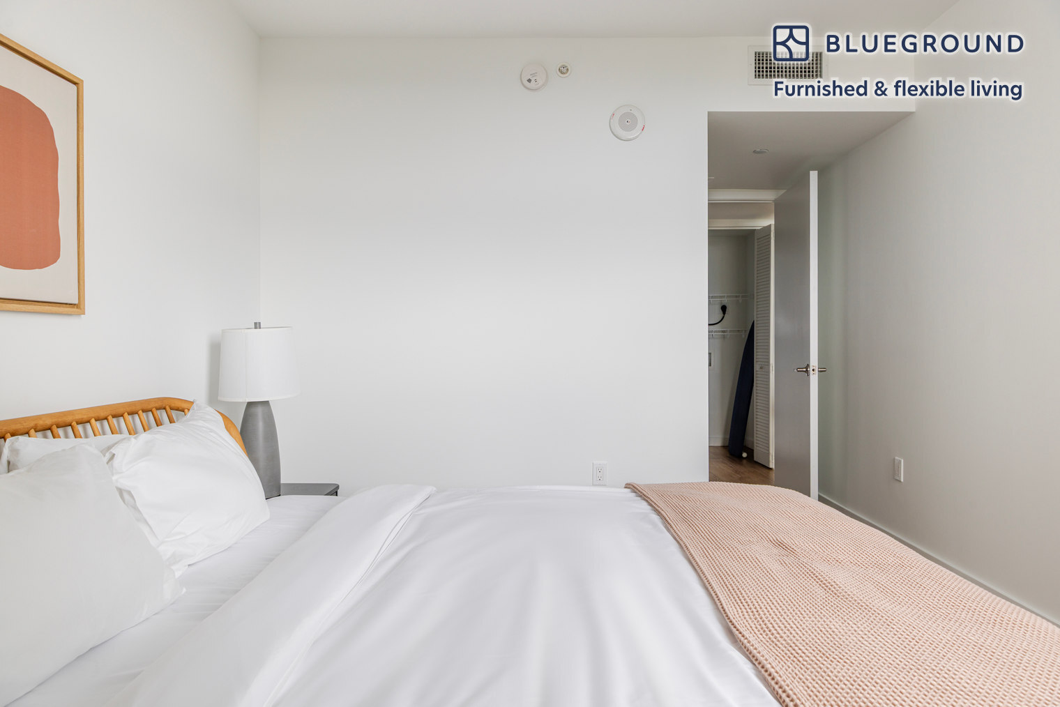 Building Photo - 1501 SW 37th Ave