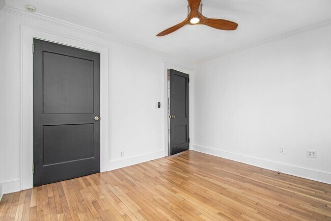 Building Photo - 2 Bedroom in Intown Atlanta