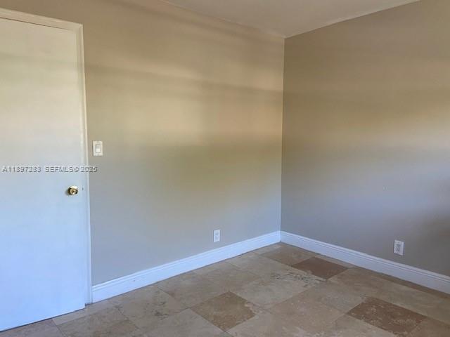 Building Photo - 5174 NE 6th Ave