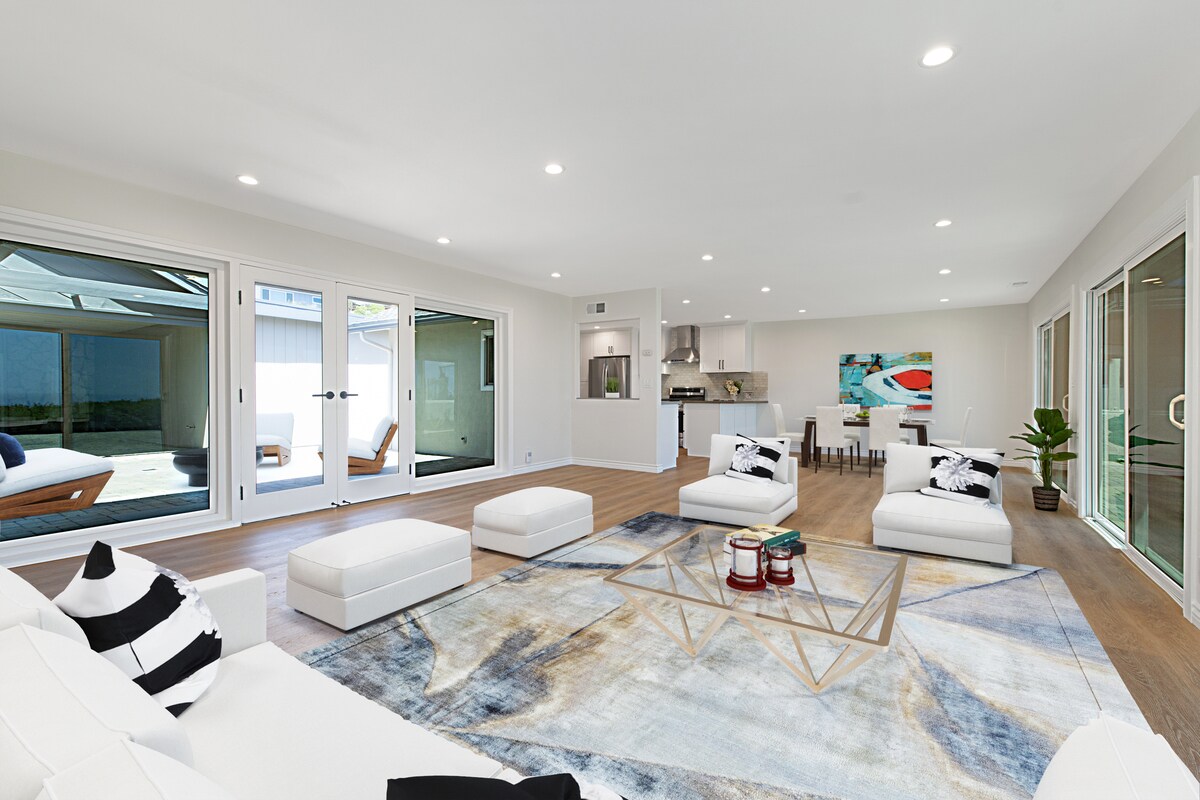 Virtually staged - 4021 Via Manzana