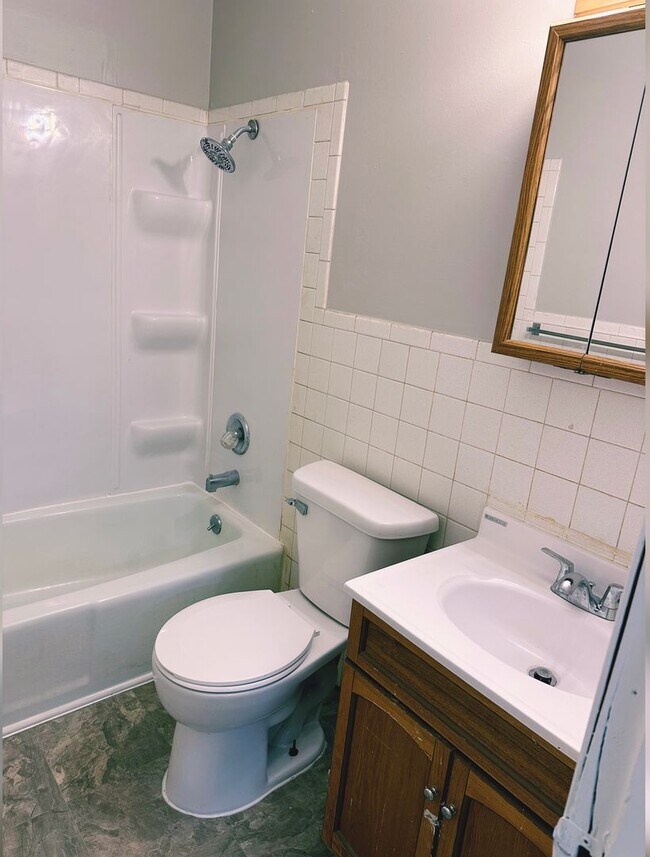 Interior Photo - Eisenhower Apartments