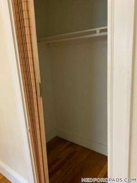 Building Photo - 53 Fellsway W