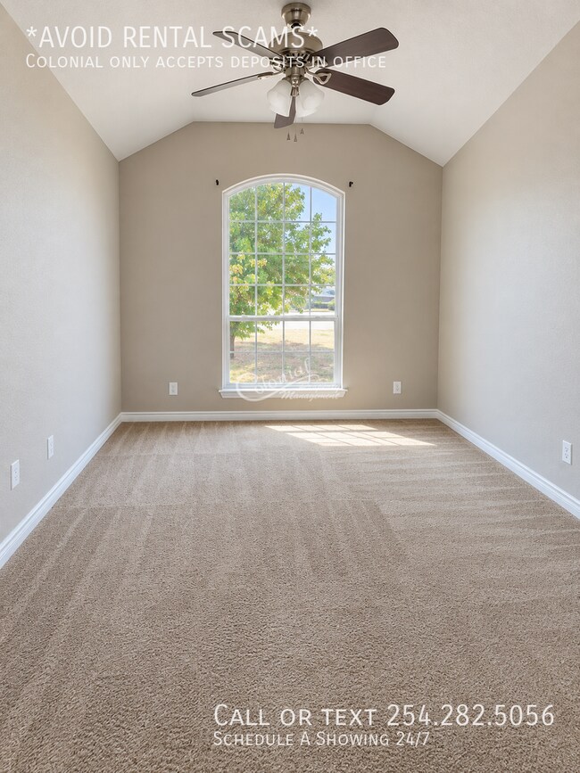 Building Photo - 2705 Montague County Dr