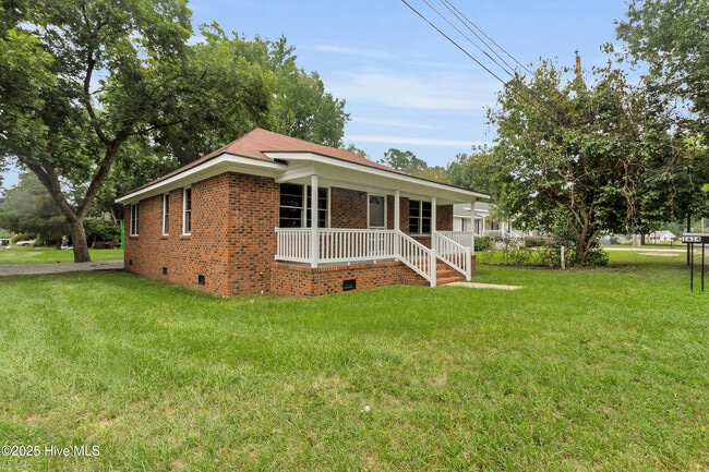 Building Photo - 1614 McKinley Ave