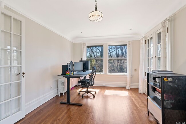 Building Photo - 31 Elm Sea Ln