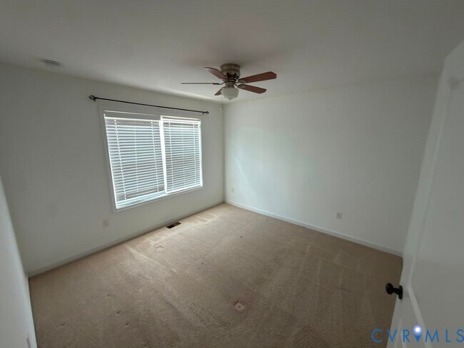 Building Photo - 11403 Hayloft Ln