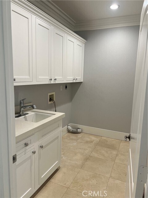 Building Photo - 631 Ridgeview Ct
